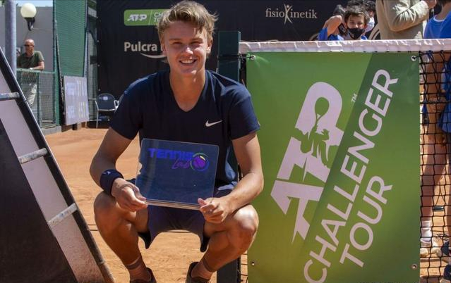 香港站的重 香港站的重