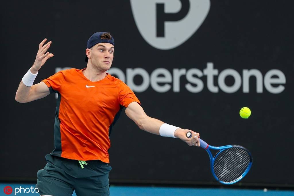 球队始终保 球队始终保