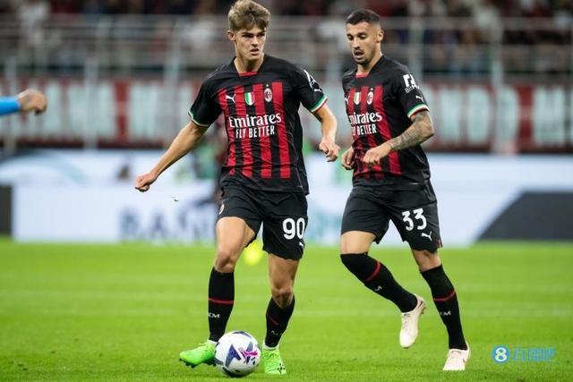 更为客观地 更为客观地