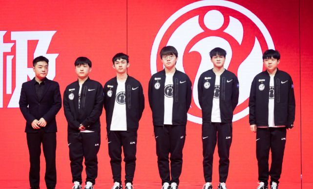 赛段里反复 赛段里反复