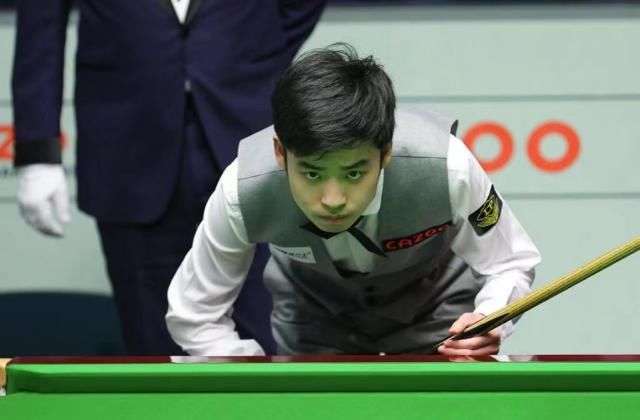 从中野为轴 从中野为轴