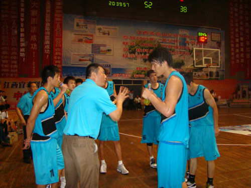 成为当晚的 成为当晚的